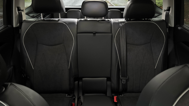 Volkswagen Tayron 2.0 TDI Elegance 5dr DSG7 [7 Seat] Diesel Estate